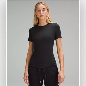 Lululemon hold tight short sleeve shirt